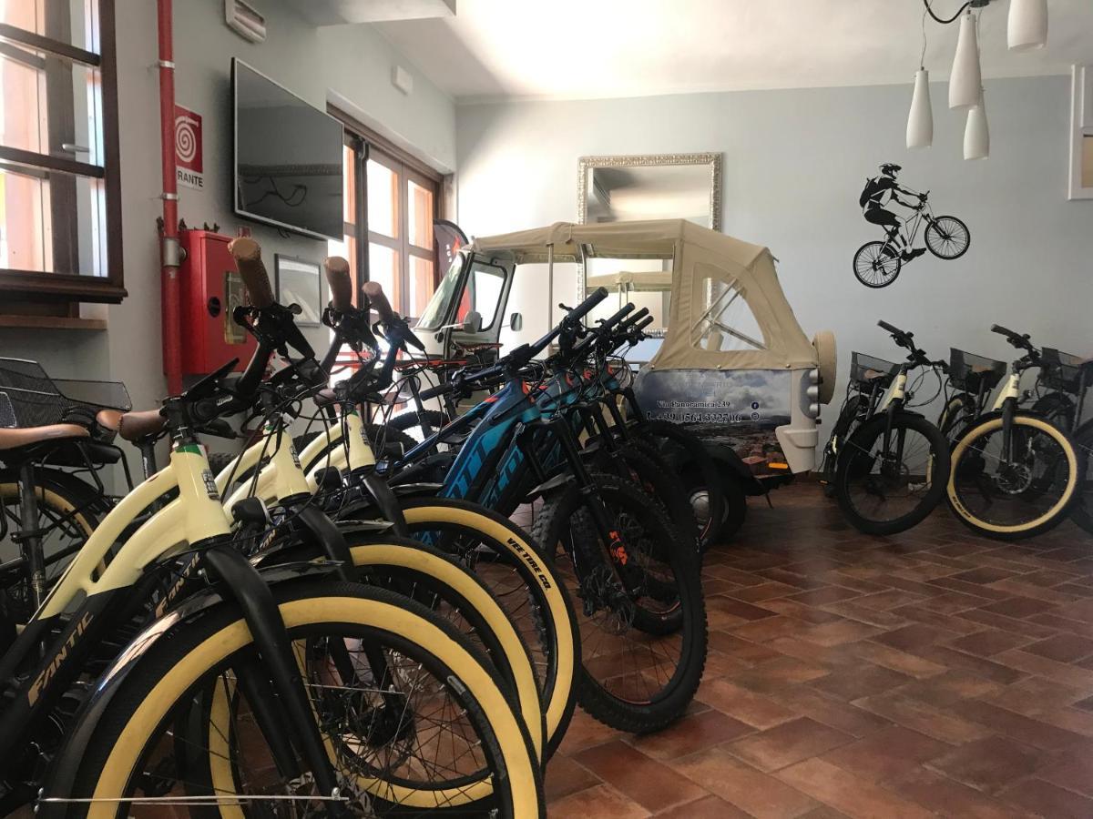 Bike&Boat Argentario Hotel Порто-Санто-Стефано Екстер'єр фото
