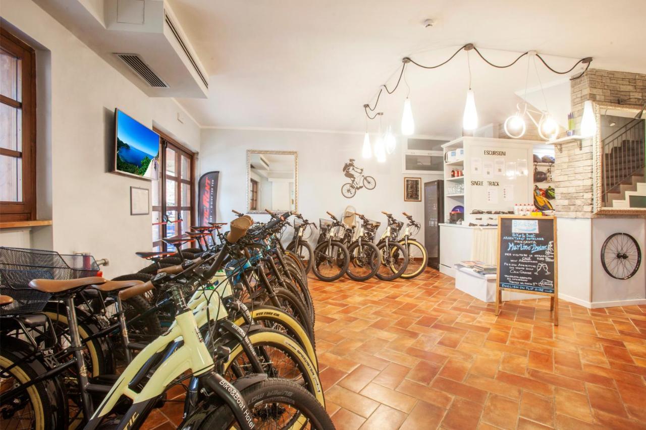 Bike&Boat Argentario Hotel Порто-Санто-Стефано Екстер'єр фото